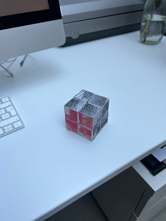 0104 - cube book (prototype)