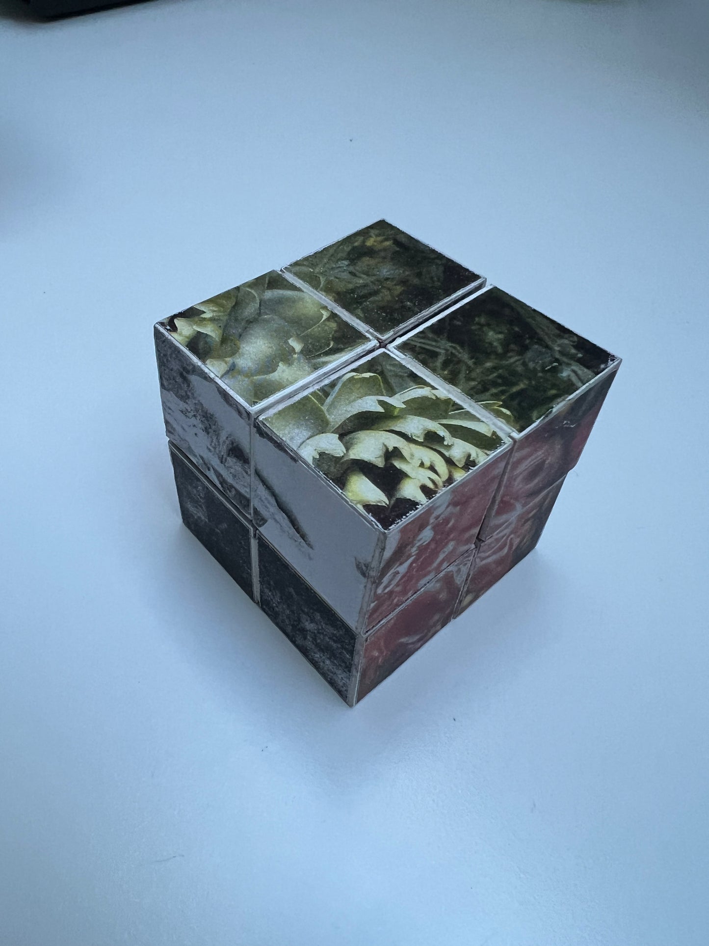 0104 - cube book (prototype)