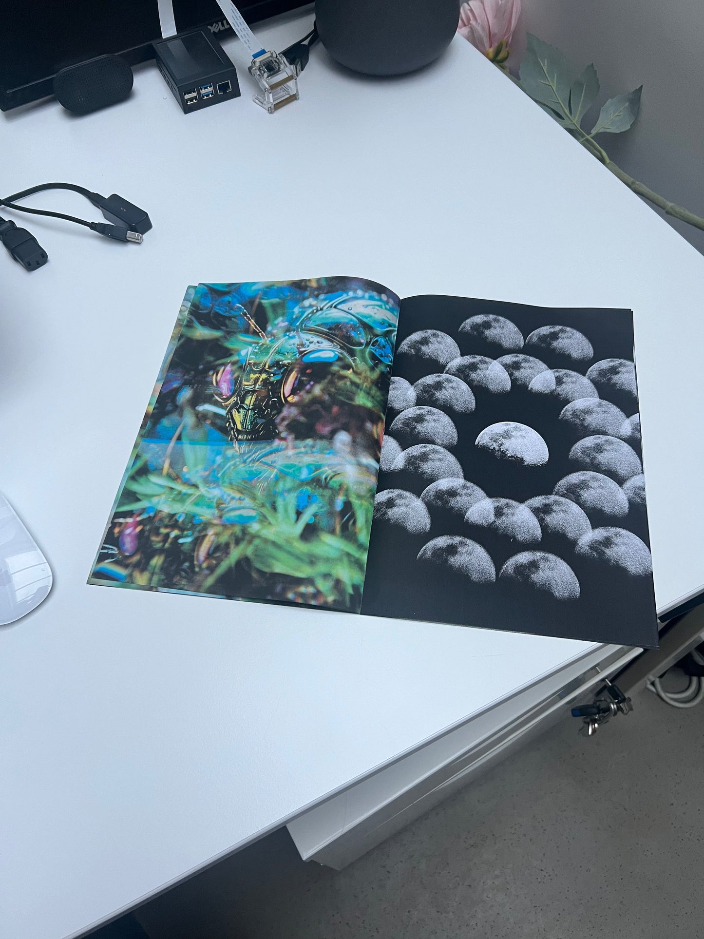 0128 - A new planet book